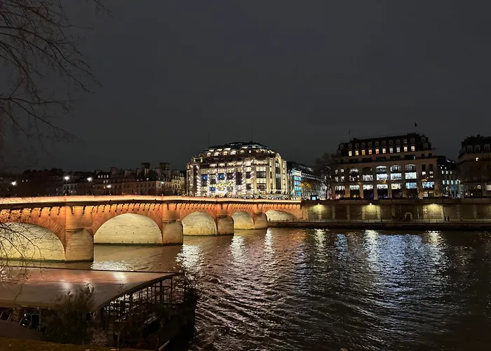Appartement Place Dauphine *