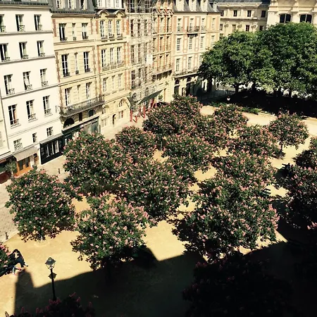 Place Dauphine Lejlighed *